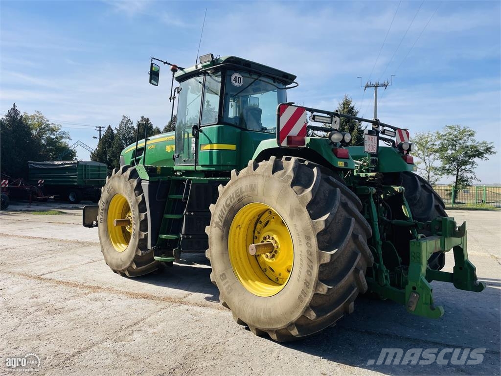 John Deere 9530 Traktori