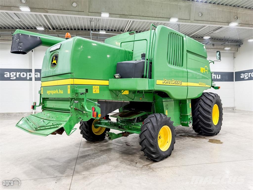 John Deere 9560 WTS 5 ládás kombájn, 5,5 méteres 618R asztal  Mietitrebbiatrici