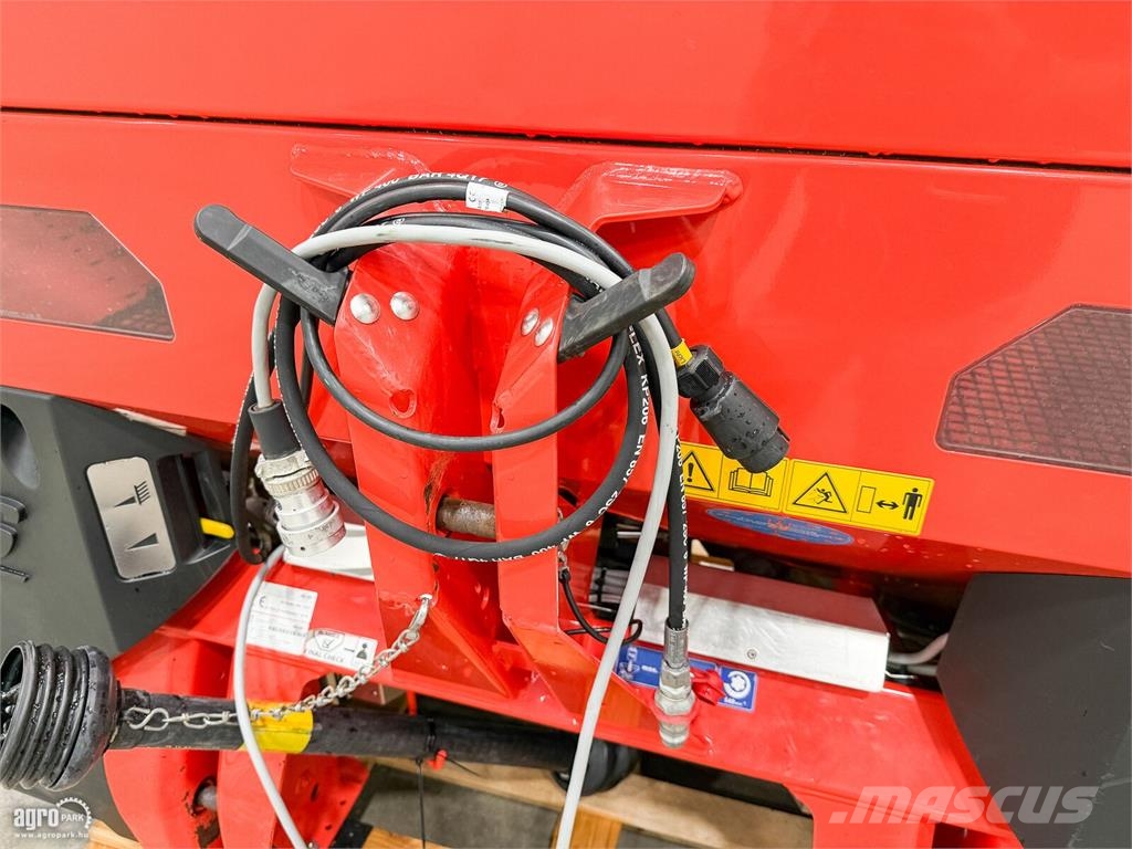 Kuhn Axis 40.2 M-EMC 3.200 literes műtrágyaszóró, EMC m Mineralgödselspridare