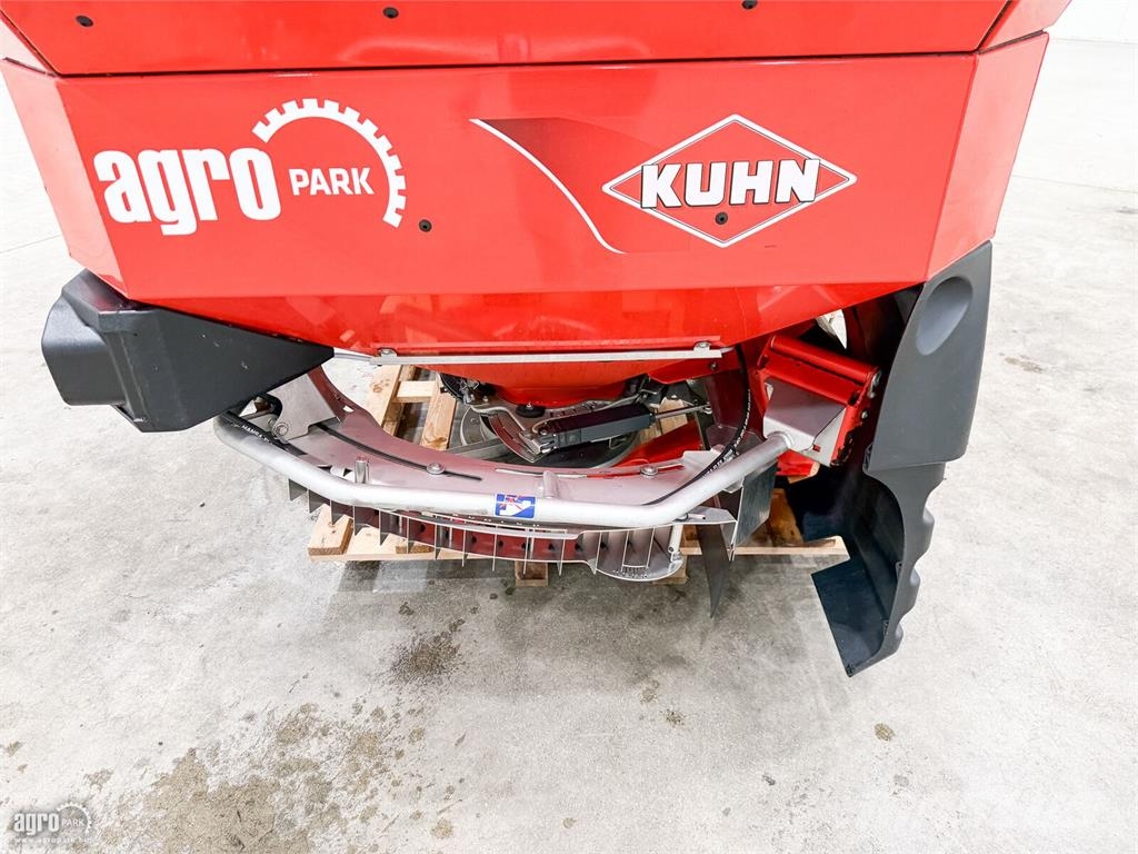 Kuhn Axis 40.2 M-EMC 3.200 literes műtrágyaszóró, EMC m Mineralgödselspridare