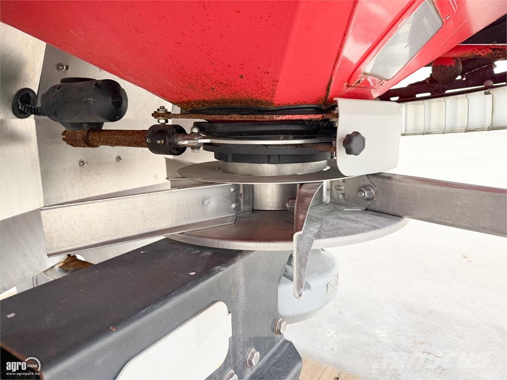 Kverneland RO-EDW 3.450 literes műtrágyaszóró, mérlegrendszer Mineral spreaders