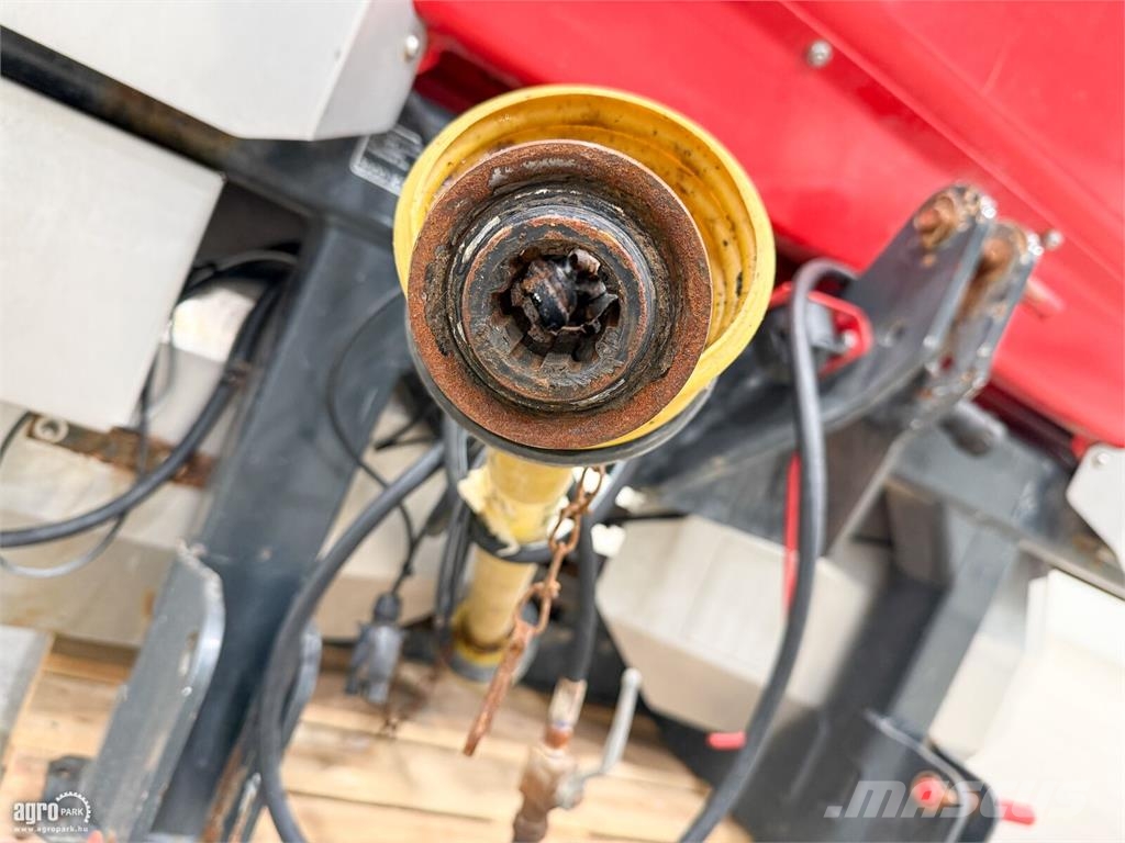 Kverneland RO-EDW 3.450 literes műtrágyaszóró, mérlegrendszer Mineral spreaders