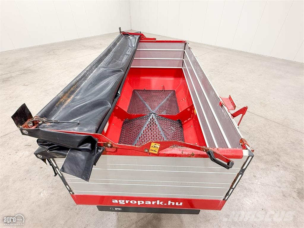 Kverneland RO-EDW 3.450 literes műtrágyaszóró, mérlegrendszer Mineral spreaders