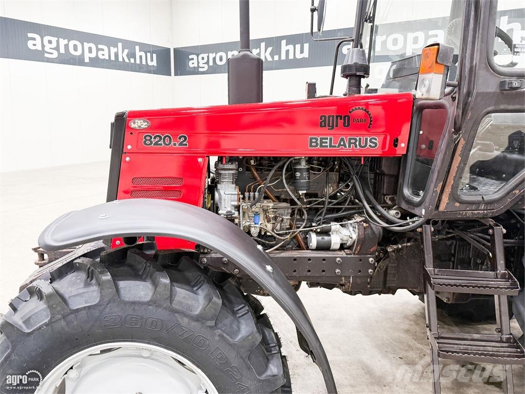 MTZ 820.2 egyenes híd, piros rendszám, 18.600 kg vonta Traktori