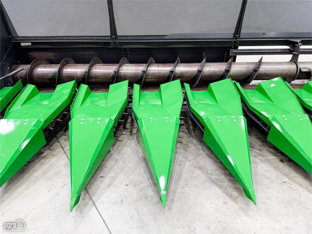 Oros Sun 12R 12 soros napraforgó vágóasztal, John Deere رؤوس الحصادات الدراسات