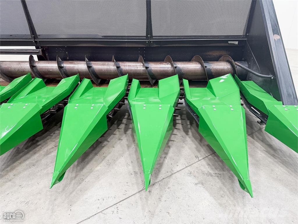Oros Sun 12R 12 soros napraforgó vágóasztal, John Deere رؤوس الحصادات الدراسات