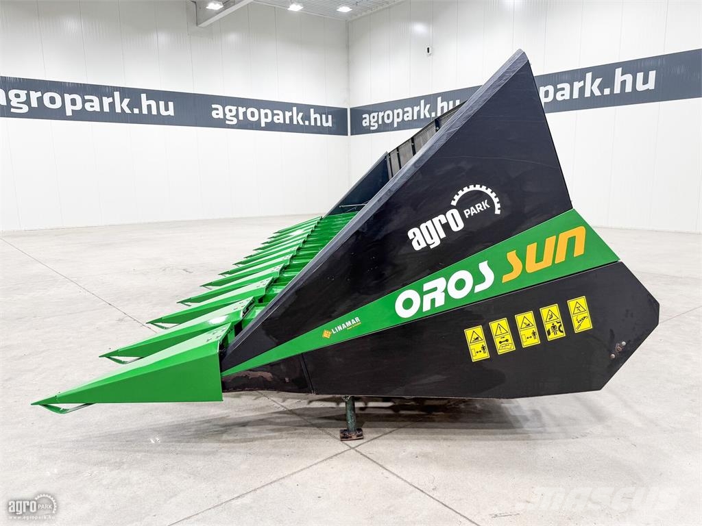 Oros Sun 12R 12 soros napraforgó vágóasztal, John Deere رؤوس الحصادات الدراسات