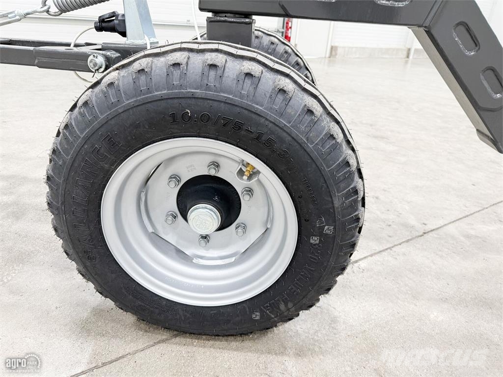 SunSeed Xtra TX12-75 vágóasztal szállítókocsi SunSeed napr Kombájn tartozékok