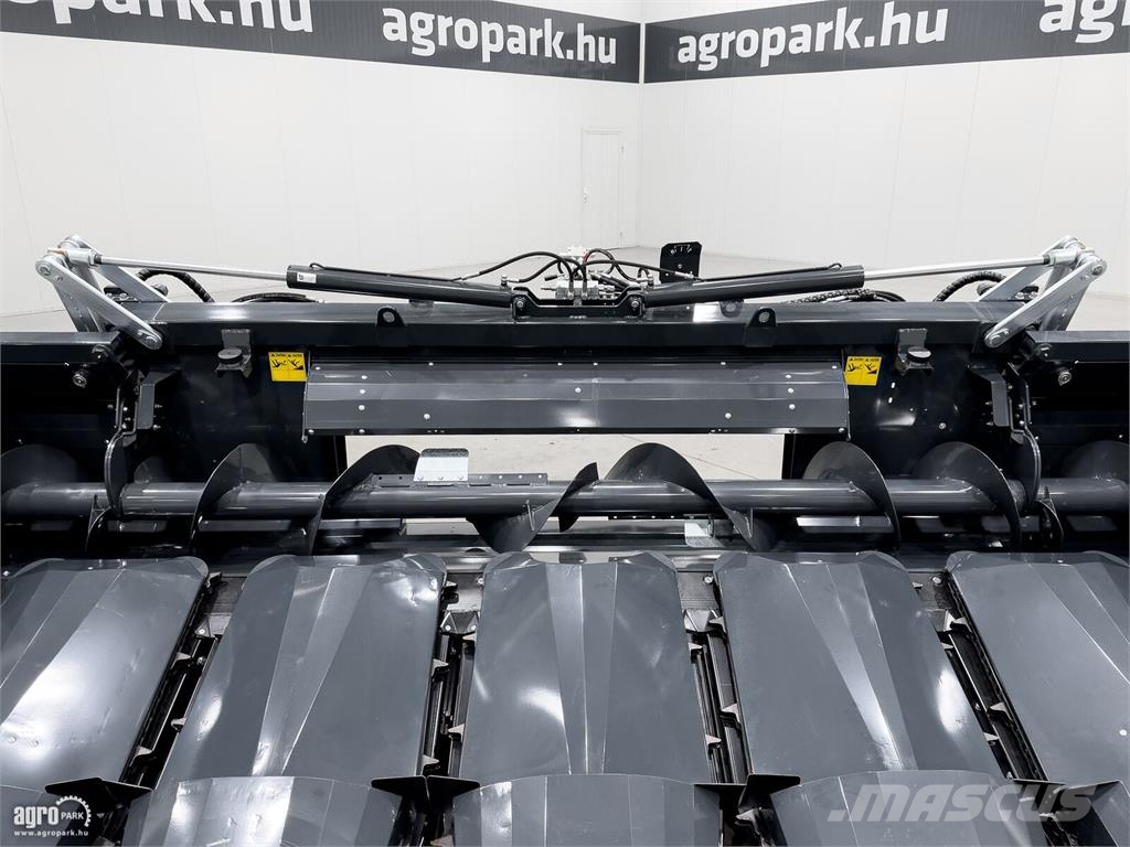 Tecnomais TMRP4 6R-F 6 soros, csukható vázas kukorica adapte 聯合收割機頭