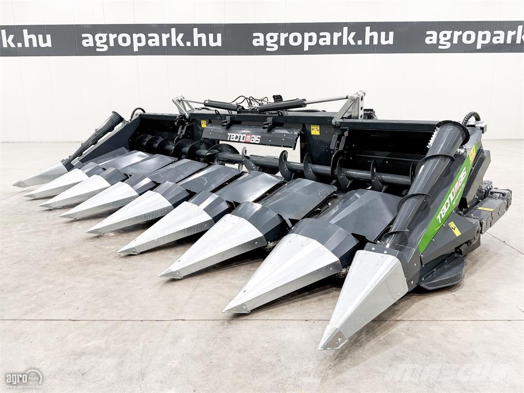 Tecnomais TMRP4 8R-F 8 soros, csukható vázas kukorica adapte 聯合收割機頭