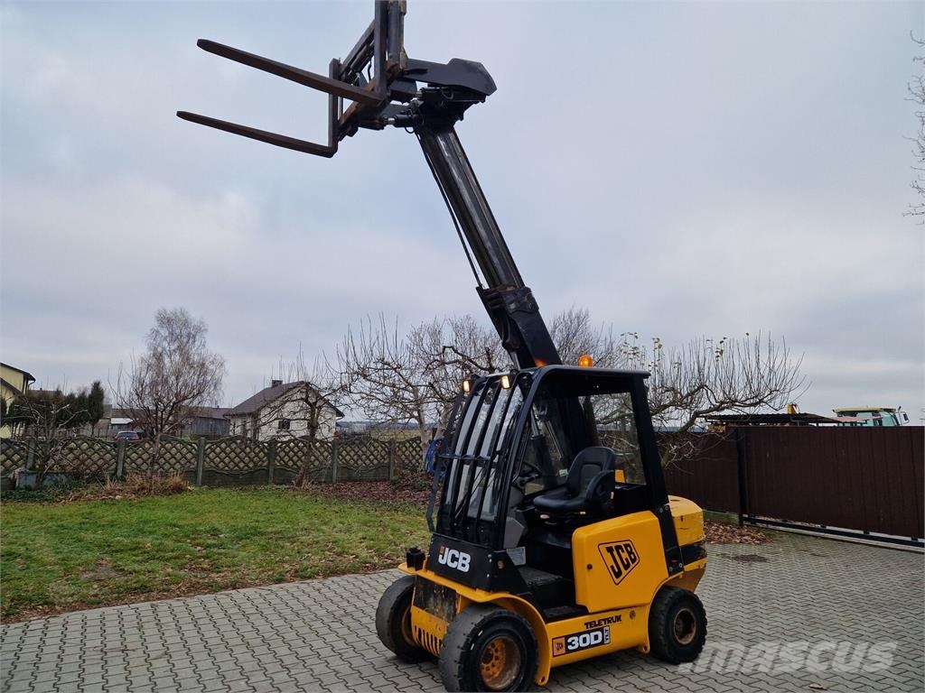 JCB TLT30 D Телескопічні навантажувачі