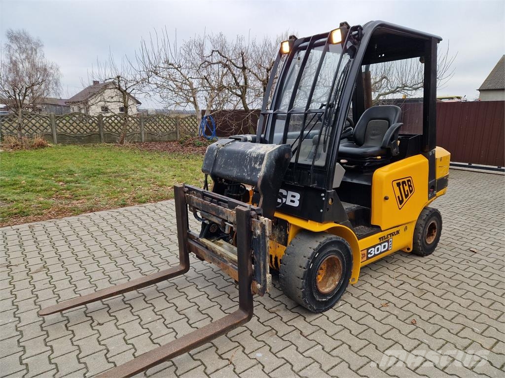 JCB TLT30 D Телескопічні навантажувачі