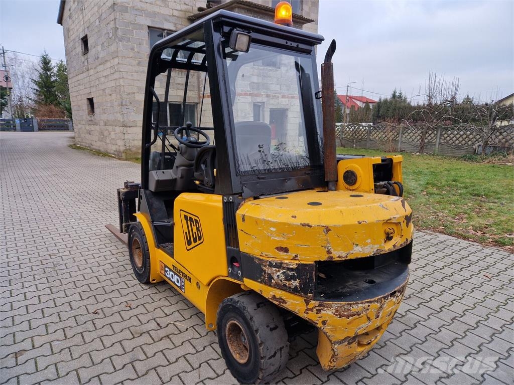 JCB TLT30 D Телескопічні навантажувачі