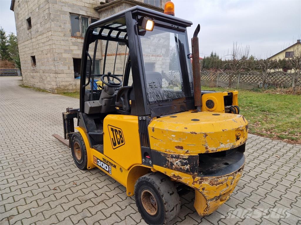 JCB TLT30 D Телескопічні навантажувачі