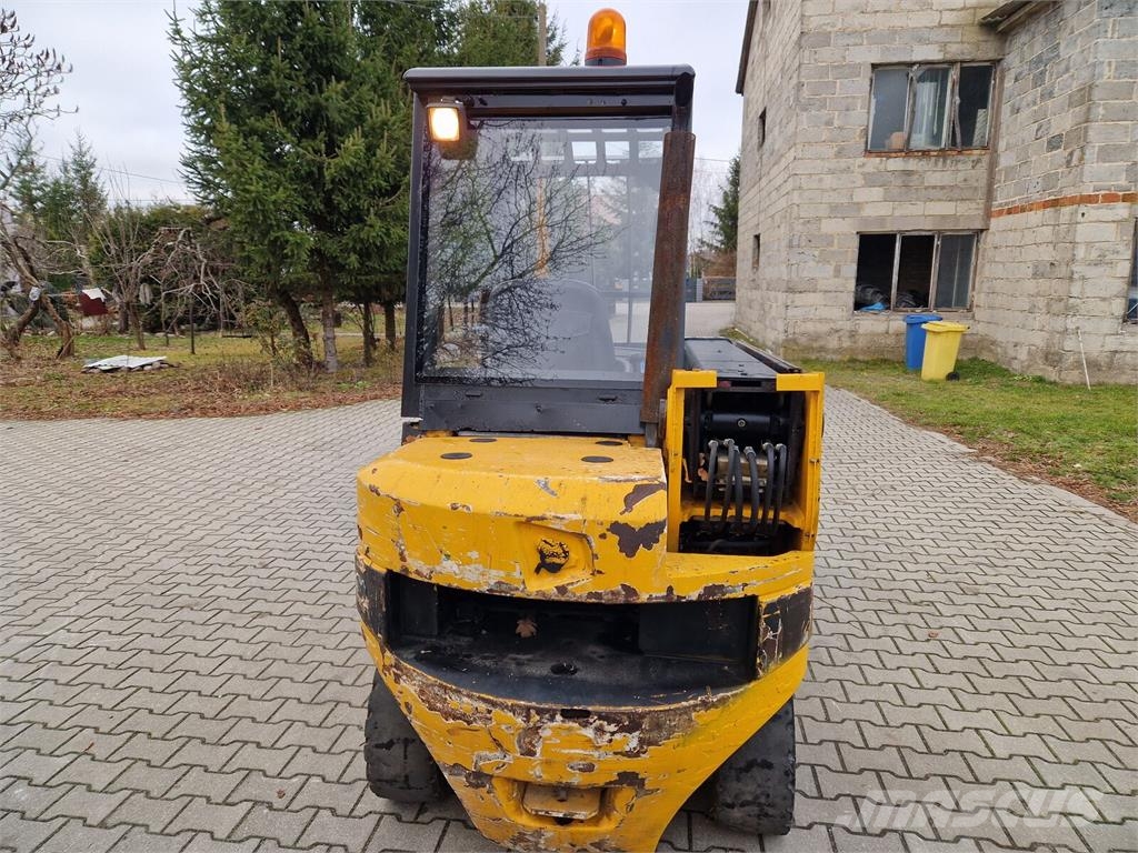 JCB TLT30 D Телескопічні навантажувачі
