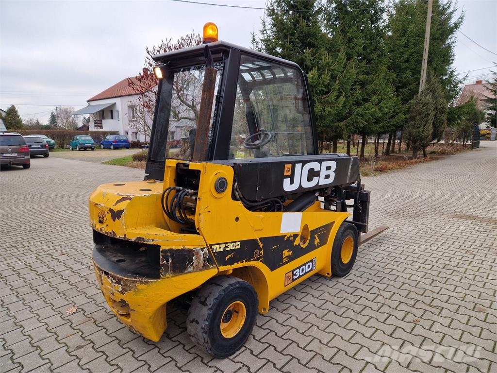 JCB TLT30 D Телескопічні навантажувачі