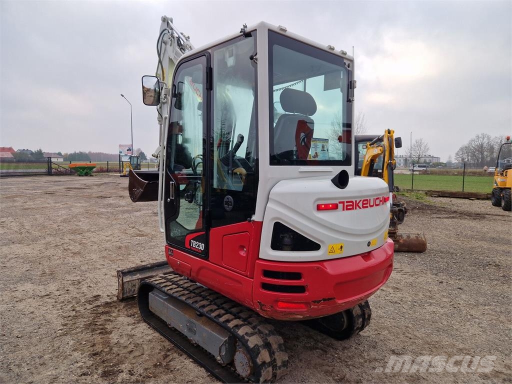 Takeuchi TB 230 2021r 1100mtg hydrauliczne szybkozłącze Mini bageri < 7t