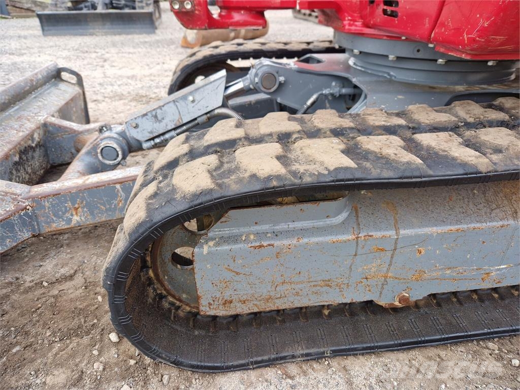 Takeuchi TB 230 2021r 1100mtg hydrauliczne szybkozłącze Mini bageri < 7t