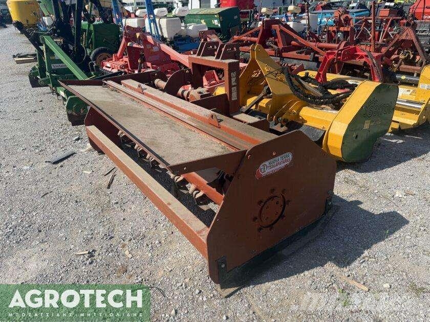  Agricom 260 Tractores
