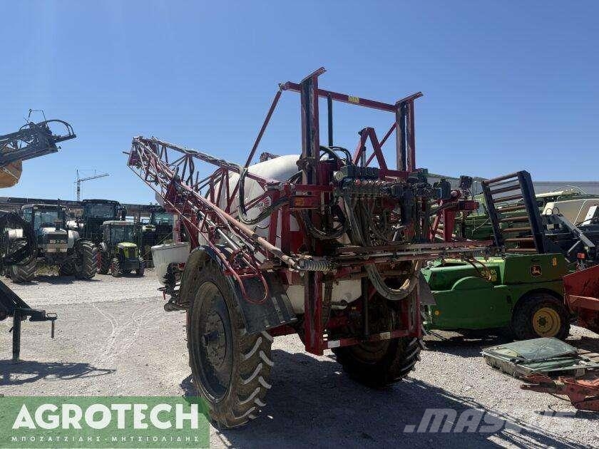 Agroma Quartz Eco 3000 Tractoren