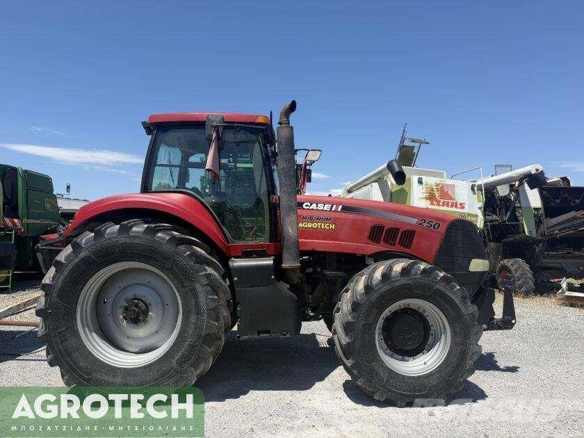 Case IH MAGNUM 250 Traktorer