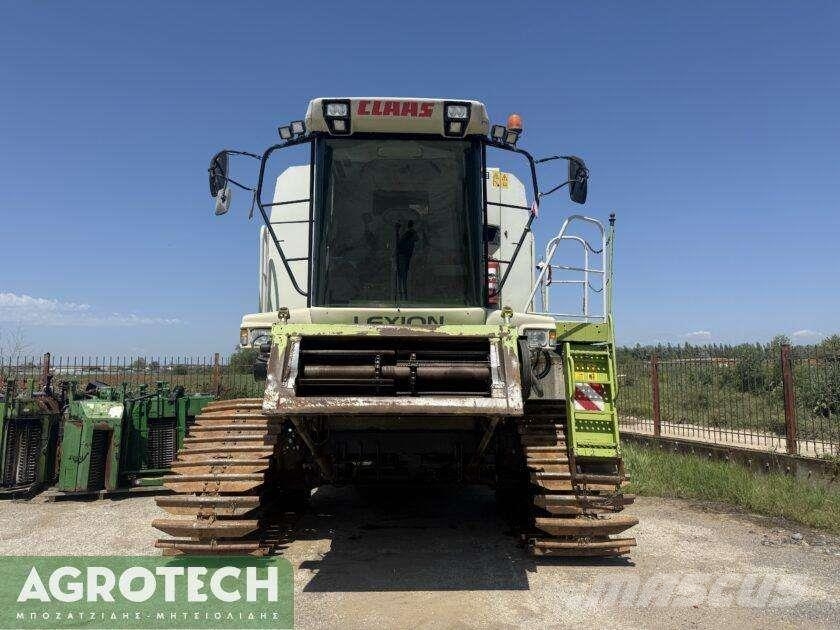 CLAAS LEXION 460 الجرارات