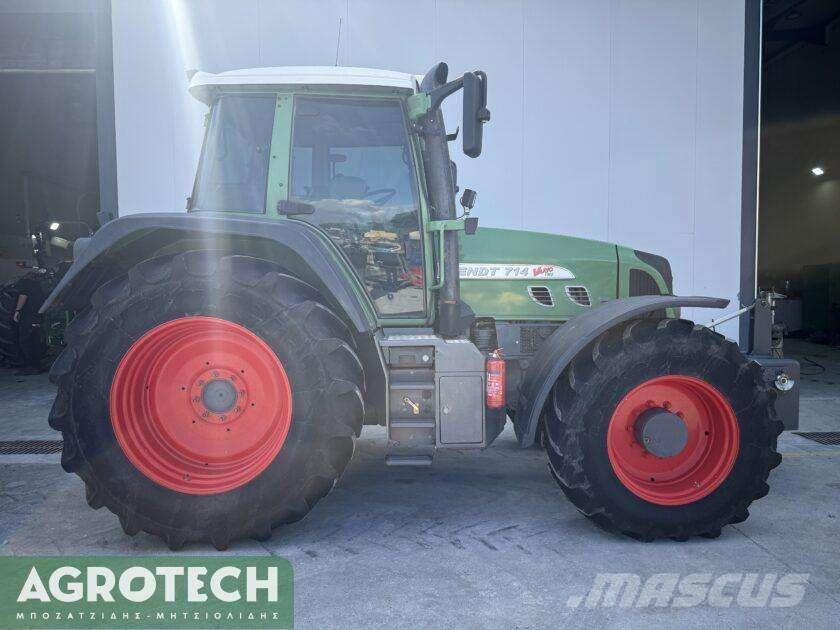 Fendt 714 VARIO TMS Трактори