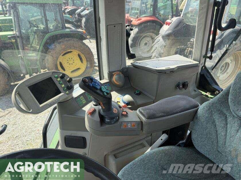 Fendt 820 Vario Traktorok