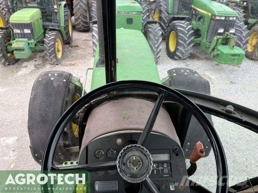 John Deere 4450 Trattori