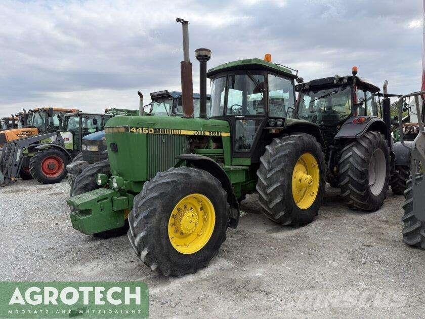 John Deere 4450 Trattori