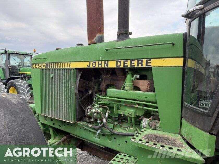 John Deere 4450 Trattori