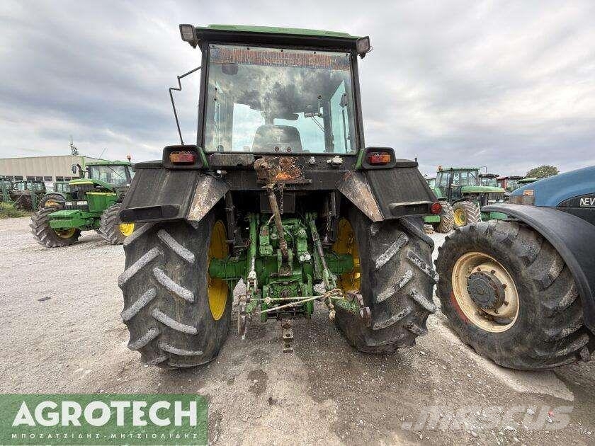 John Deere 4450 Trattori