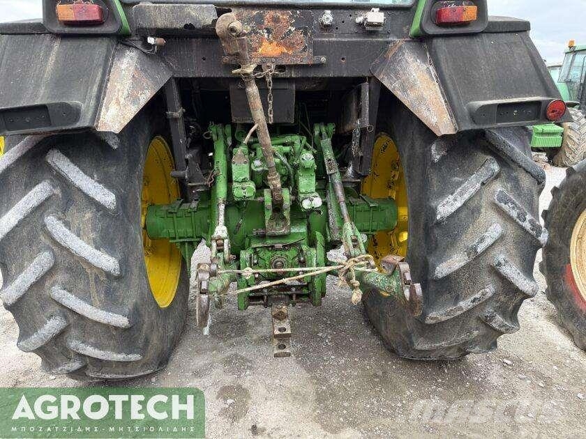 John Deere 4450 Trattori