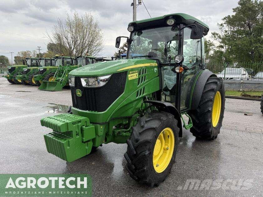 John Deere 5075GF Trattori