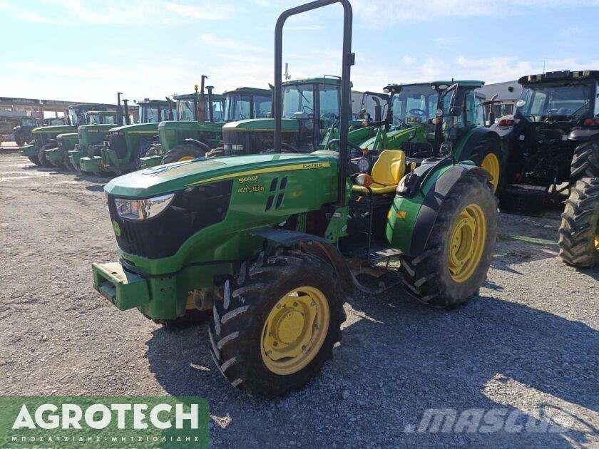 John Deere 5100 GF OS Trattori