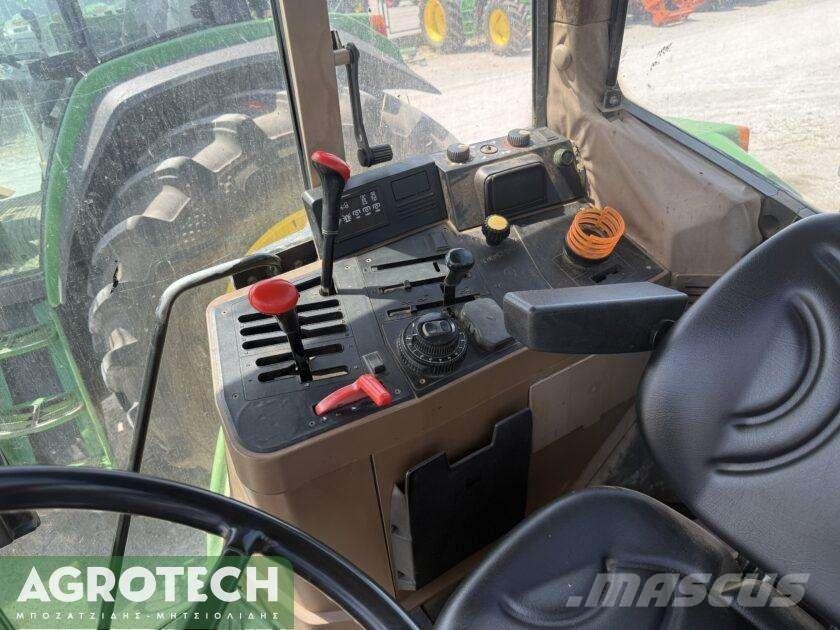 John Deere 6100 Traktori