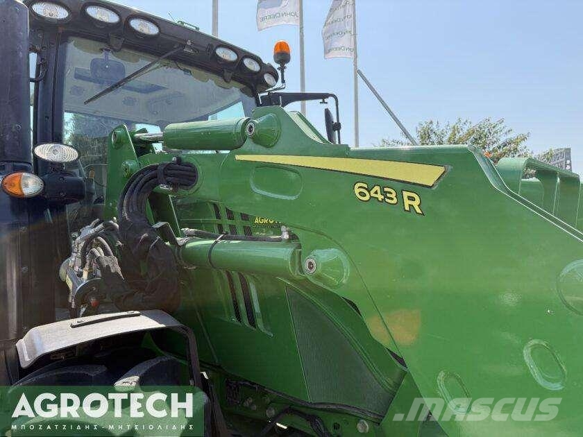 John Deere 6120R + 643R الجرارات