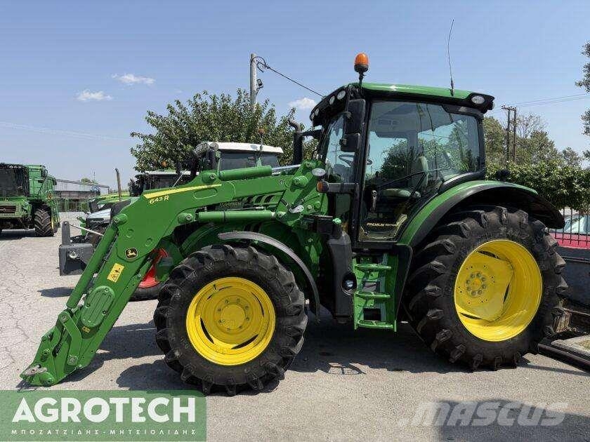John Deere 6120R + 643R الجرارات