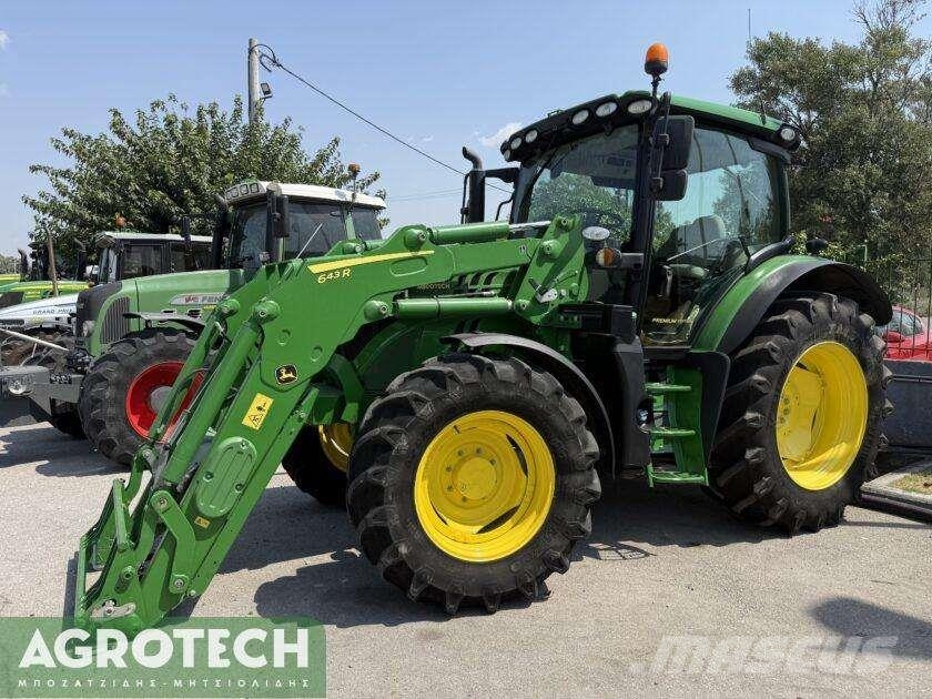 John Deere 6120R + 643R الجرارات