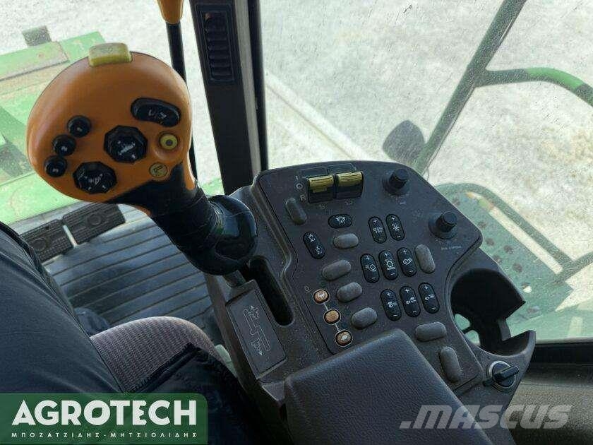 John Deere 9560 Traktorer