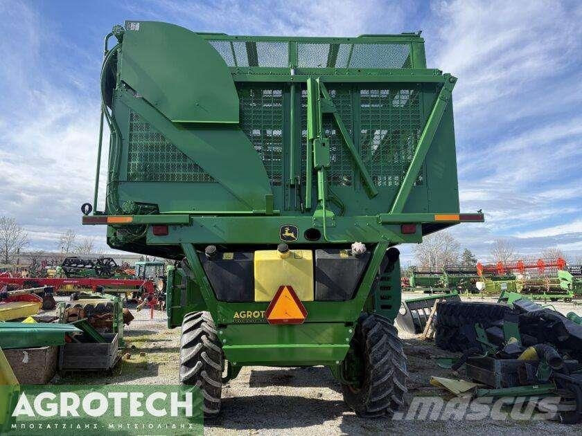 John Deere 9996 الجرارات