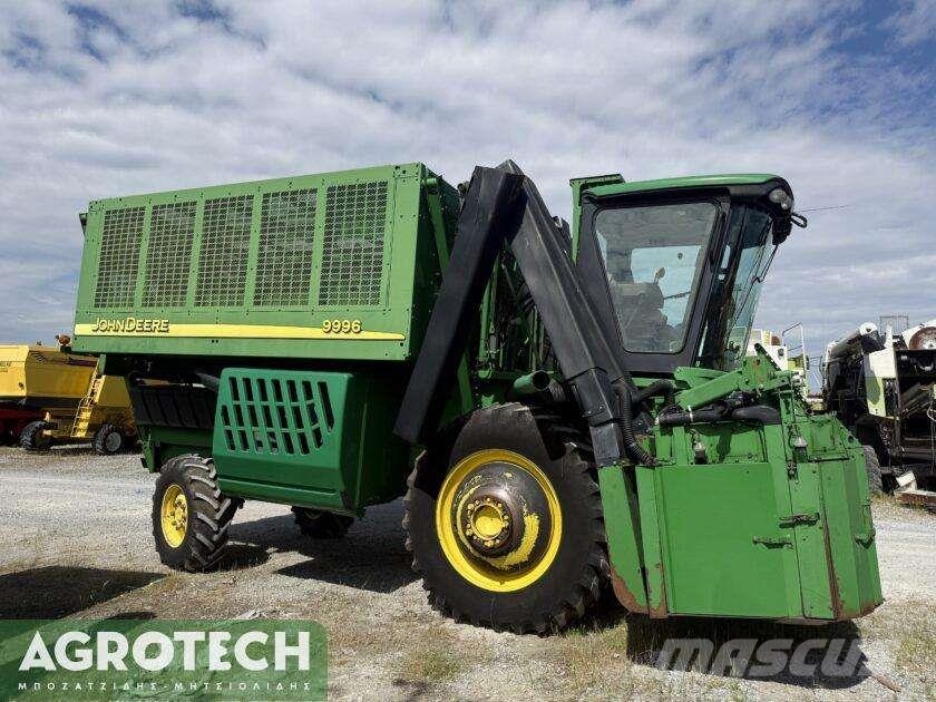 John Deere 9996 الجرارات