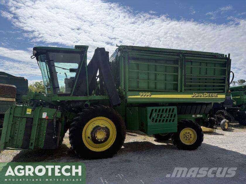 John Deere 9996 الجرارات