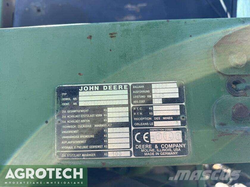 John Deere SPFH 7500 Traktori
