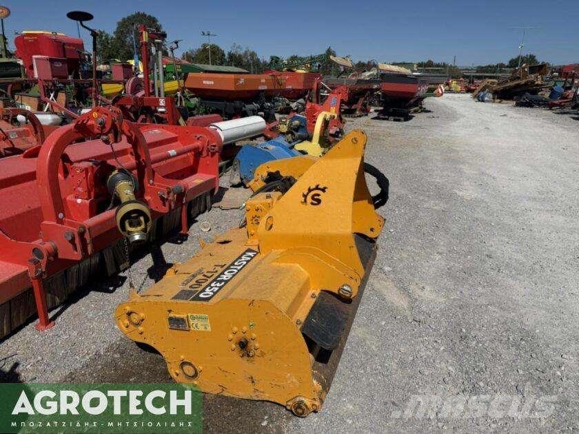 Kastor 350 T-1700 Tractoren