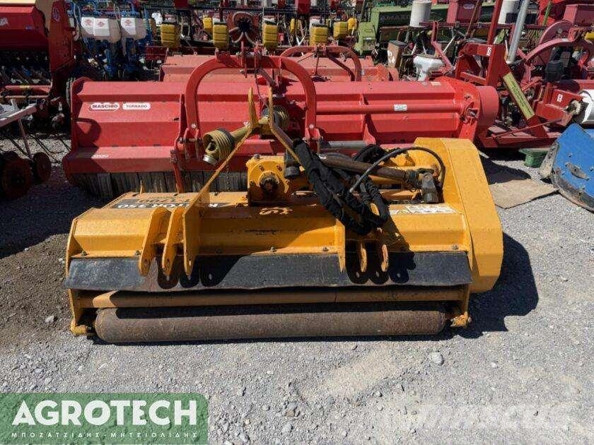 Kastor 350 T-1700 Tractoren