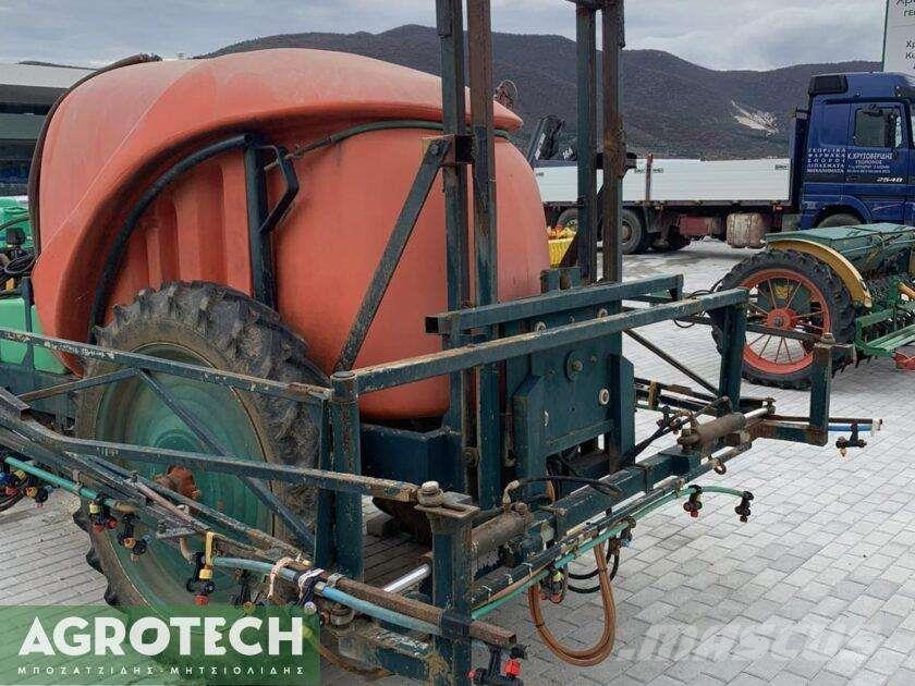 Kverneland SA 2500 Tractores