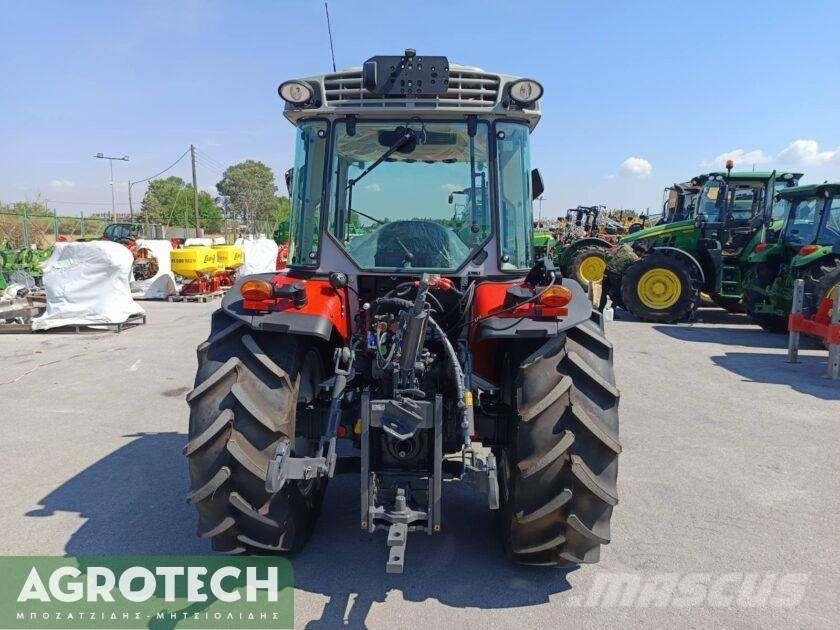 Massey Ferguson 3WF.75 Трактора