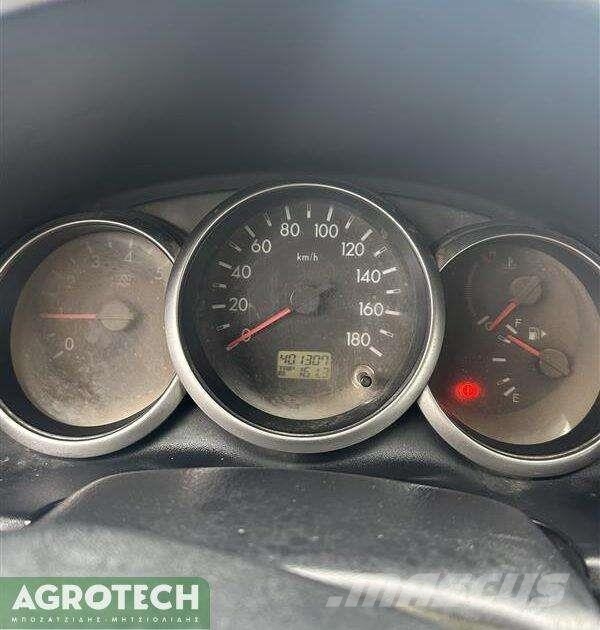 Mazda BT-50 Caja abierta/laterales abatibles