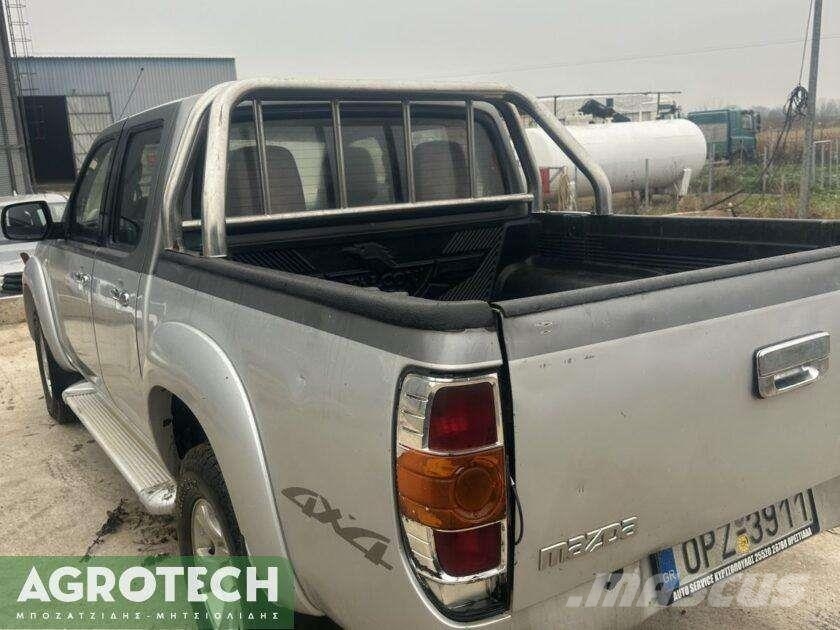 Mazda BT-50 Caja abierta/laterales abatibles